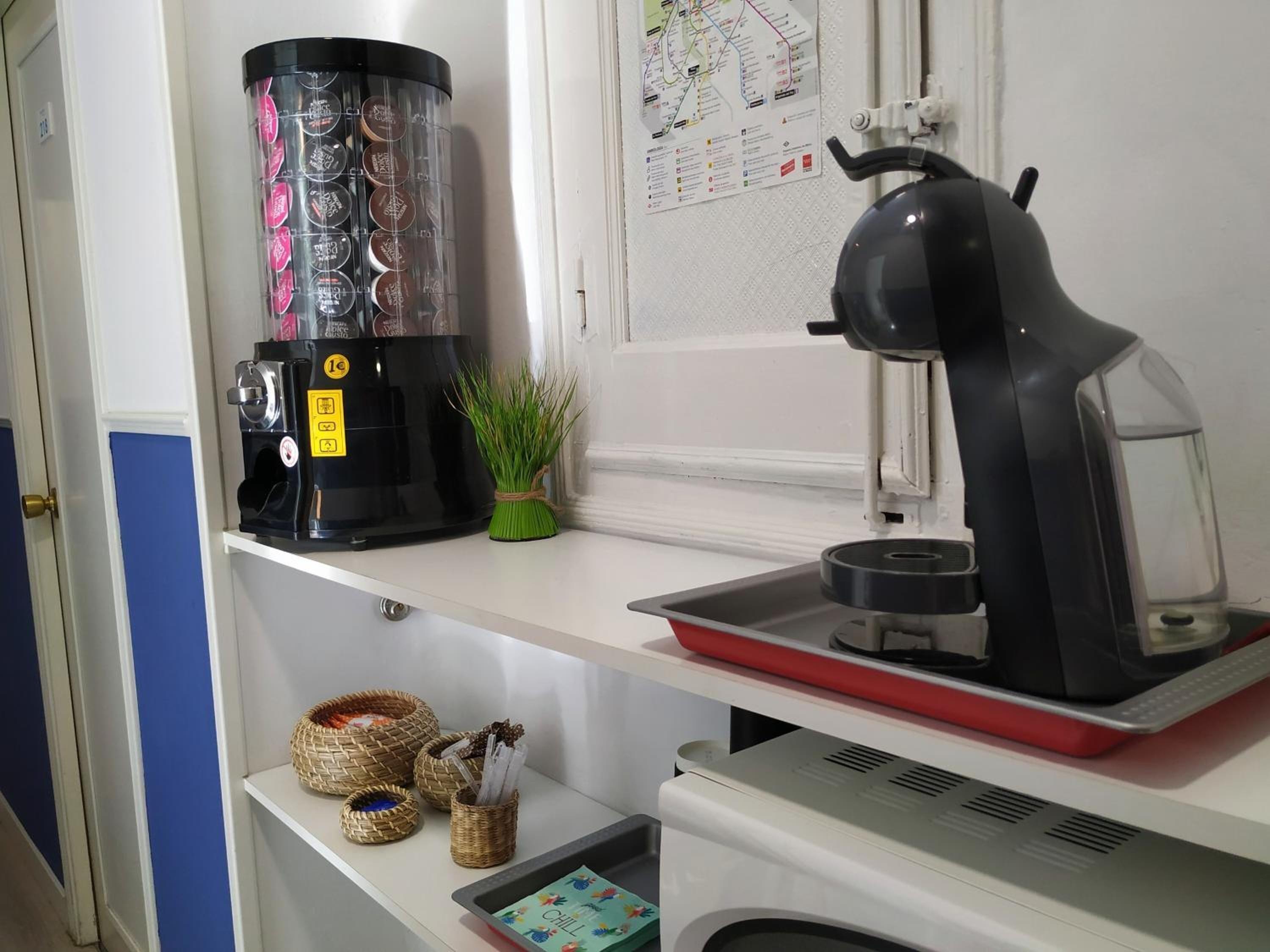 Hostal Abitum Madrid — Foto 2